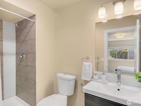 17431 Ambaum Boulevard S B13, Seattle WA 98148