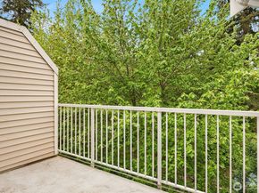 12105 NE 171st Pl A302, Bothell WA 98011