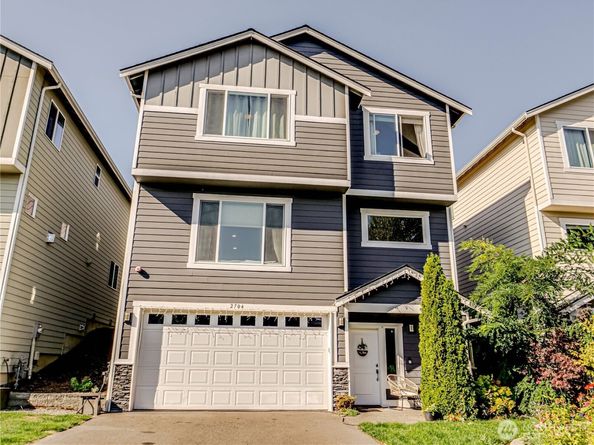 2704 S 120th Place, Seattle WA 98168