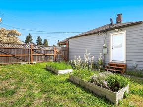 3733 D Street, Bremerton WA 98312