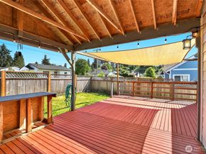 3733 D Street, Bremerton WA 98312