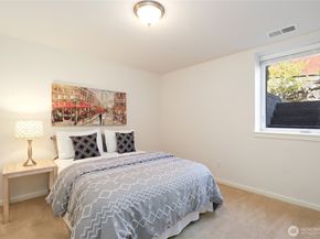 10922 NE 194th Drive, Bothell WA 98011