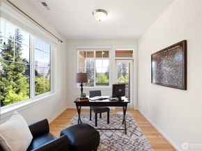 10922 NE 194th Drive, Bothell WA 98011