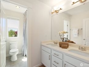 10922 NE 194th Drive, Bothell WA 98011