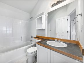 3980 129th Place SE B203, Bellevue WA 98006