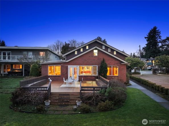 4728 NE 172nd Street, Lake Forest Park WA 98155