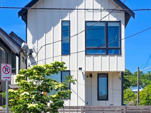 2203 22nd Avenue S A, Seattle WA 98144