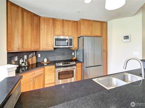 16141 Cleveland Street 316, Redmond WA 98052