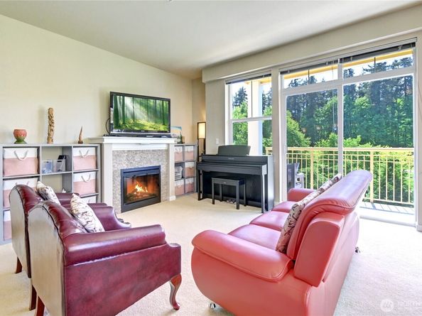 16141 Cleveland Street 316, Redmond WA 98052