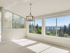 3416 161st Court SE 38, Bellevue WA 98008