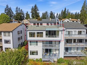 3416 161st Court SE 38, Bellevue WA 98008