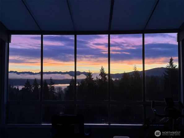 3416 161st Court SE 38, Bellevue WA 98008