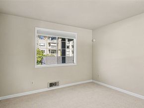 3416 161st Court SE 38, Bellevue WA 98008