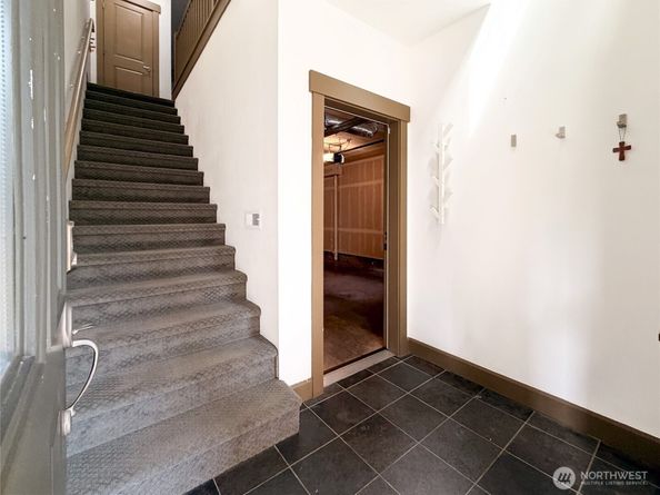 2115 201st Place SE D5, Bothell WA 98012