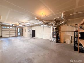 2115 201st Place SE D5, Bothell WA 98012