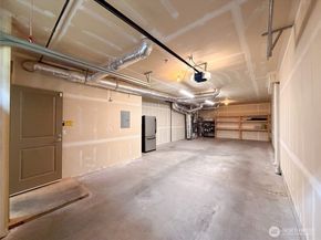 2115 201st Place SE D5, Bothell WA 98012
