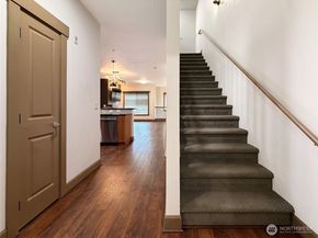 2115 201st Place SE D5, Bothell WA 98012