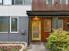 9043 C Mary Avenue NW, Seattle WA 98117
