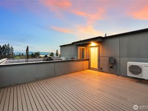 9043 C Mary Avenue NW, Seattle WA 98117