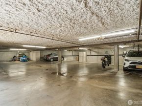 4222 Beach Drive SW 202, Seattle WA 98116