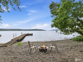 500 W Lake Sammamish Parkway NE, Bellevue WA 98008