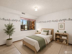 500 W Lake Sammamish Parkway NE, Bellevue WA 98008