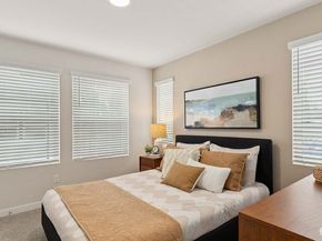 15215 35th Ave W A7, Lynnwood WA 98087