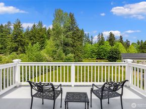 15390 Broom Street NE, Bainbridge Island WA 98110