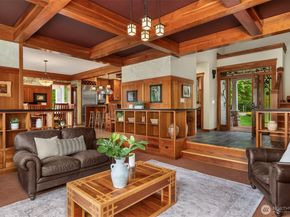 15390 Broom Street NE, Bainbridge Island WA 98110