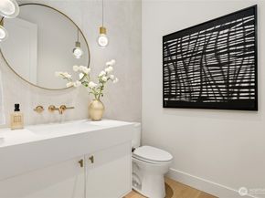 11426 -28 108th Avenue NE, Kirkland WA 98033