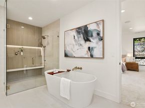 11426 -28 108th Avenue NE, Kirkland WA 98033