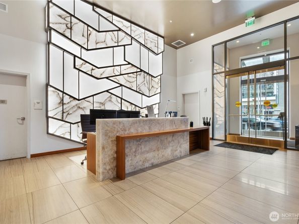 188 bellevue Way NE 805, Bellevue WA 98004