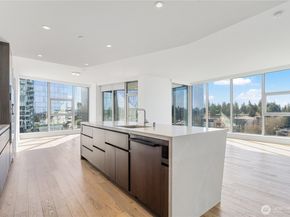 188 bellevue Way NE 805, Bellevue WA 98004