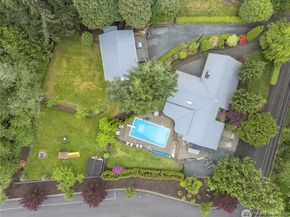 428 W Davies Loop, Lake Stevens WA 98258