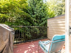 13824 N Creek Drive 1702, Mill Creek WA 98012