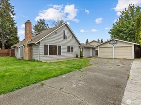 5205 173rd Place SW, Lynnwood WA 98037