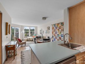 2920 Alki Avenue SW 409, Seattle WA 98116