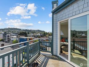 2920 Alki Avenue SW 409, Seattle WA 98116