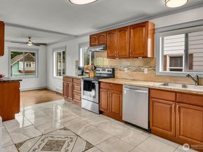 10820 Lake Ridge Drive S, Seattle WA 98178
