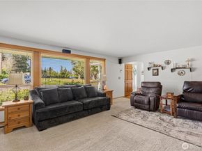 1812 74th Street SE, Everett WA 98203
