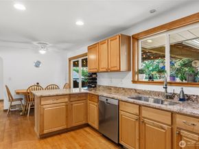 1812 74th Street SE, Everett WA 98203