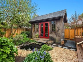 6856 17th Avenue NE, Seattle WA 98115