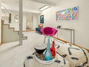 6856 17th Avenue NE, Seattle WA 98115