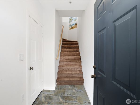 5416 S 234th Place 223, Kent WA 98032