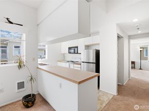 5416 S 234th Place 223, Kent WA 98032