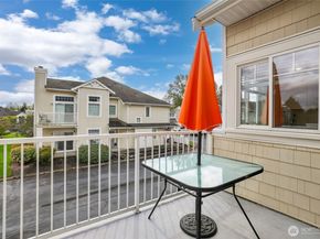 5416 S 234th Place 223, Kent WA 98032