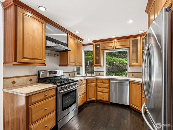3040 273rd Avenue NE, Redmond WA 98053