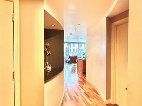 10610 NE 9th Place 509, Bellevue WA 98004