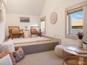 2628 NW Esplanade, Seattle WA 98117