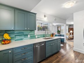 10532 Evanston Avenue N, Seattle WA 98133